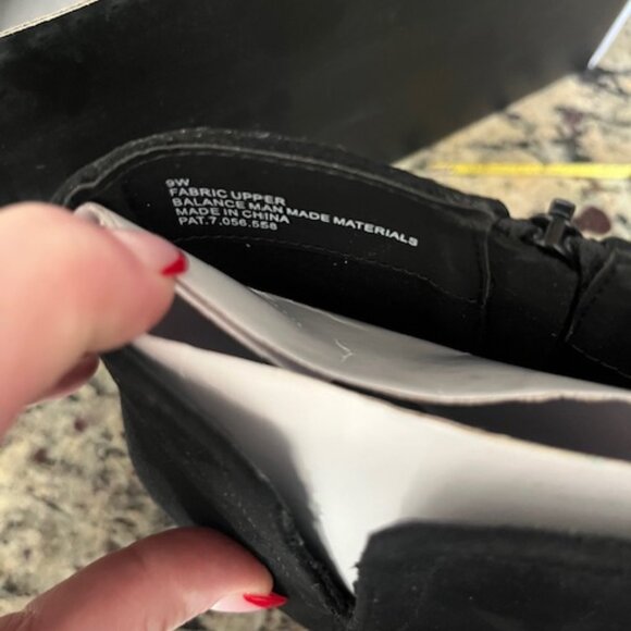 Lane Bryant Faux Suede Scrunch Ankle Boot Booties Size 9W NEW - Picture 7 of 8